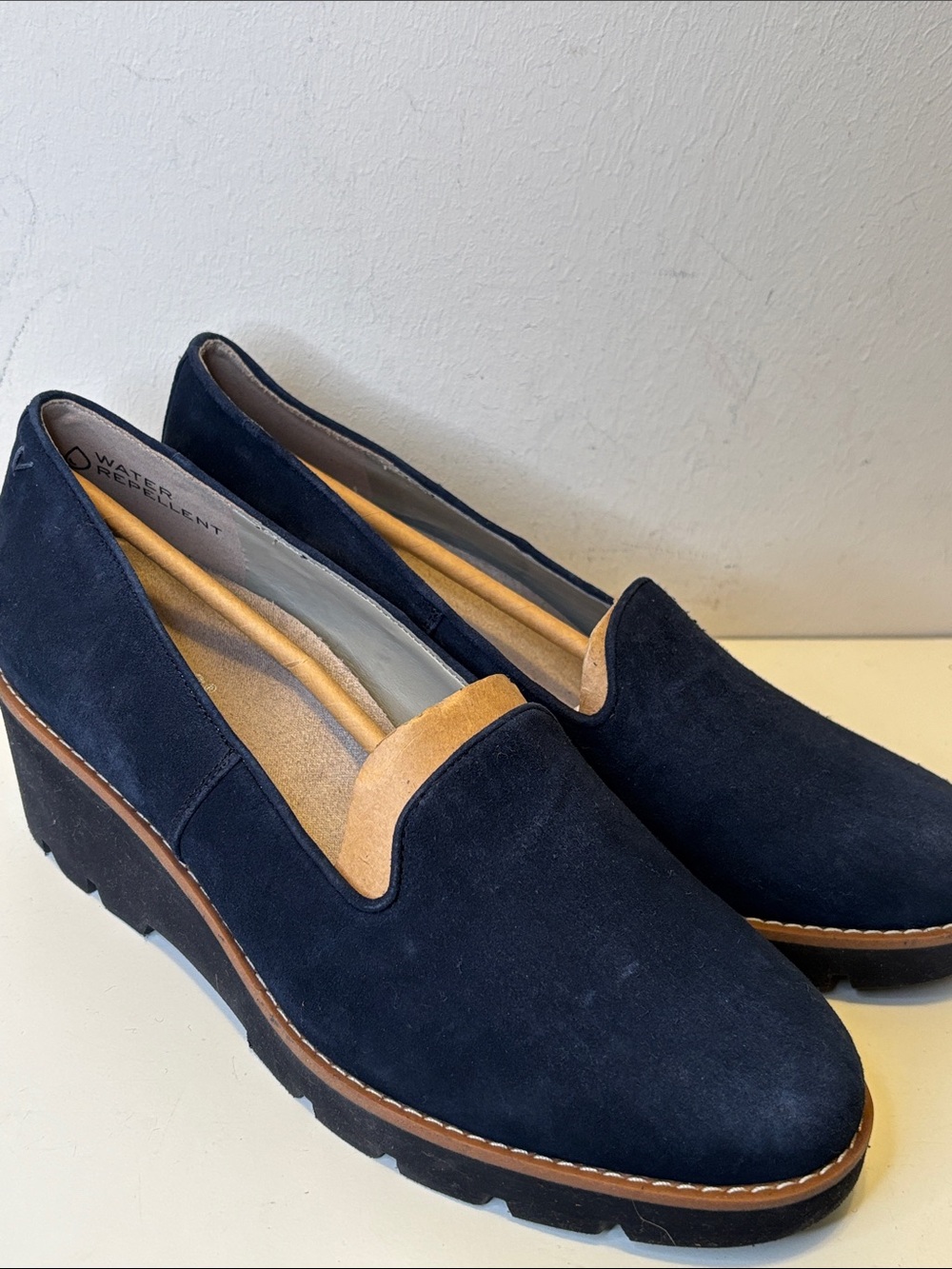 Vionic Navy Suede Wedge Loafers with Tan Trim 10